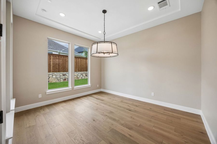 Spacious, unfurnished interior of a new home in Mustang Lakes, Celina (Image 44).