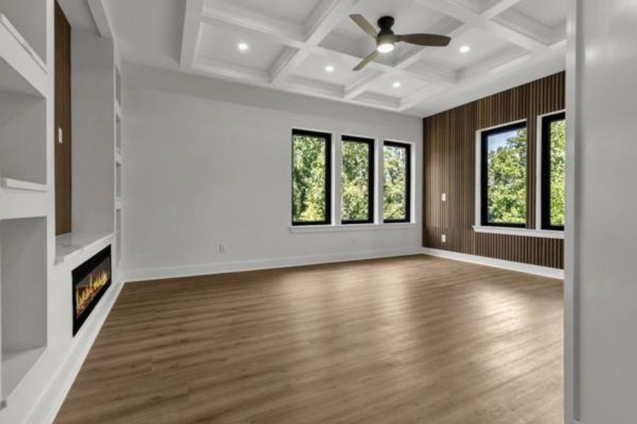 Spacious, unfurnished interior of a new home in , Atlanta (Image 29).