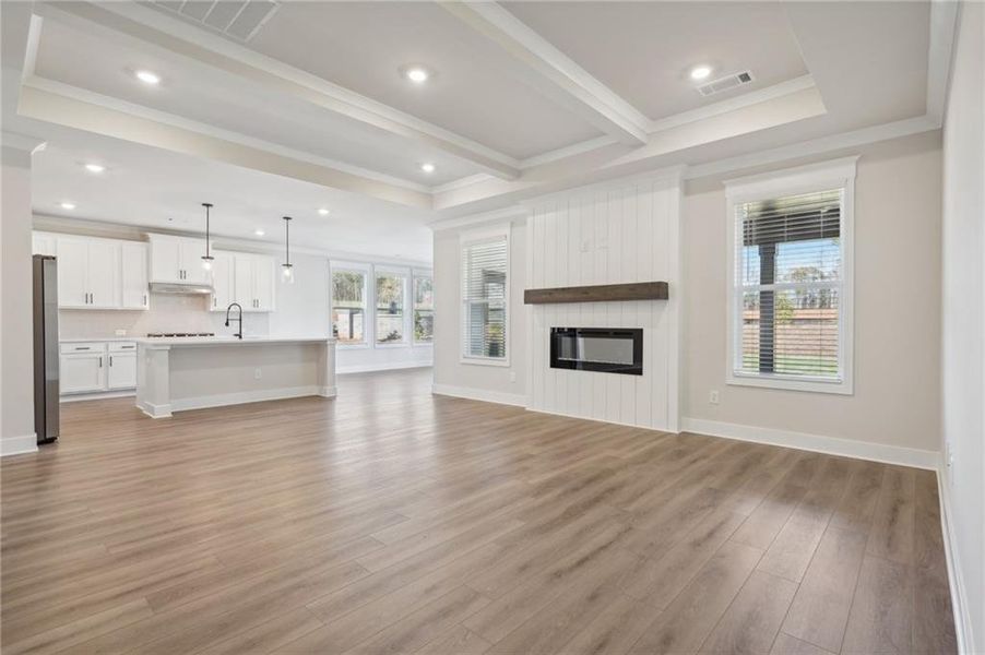 Spacious, unfurnished interior of a new home in Summerlin, Winder (Image 39).