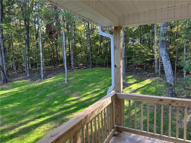 Exterior details and patio area of a home in , Gainesville (Image 2).