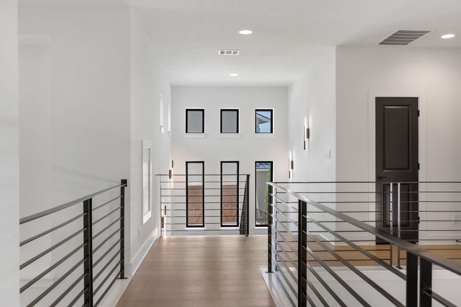Spacious, unfurnished interior of a new home in , Austin (Image 22).