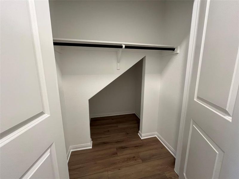 Spacious, unfurnished interior of a new home in Wellspring, Round Rock (Image 17). Spacious, unfurnished interior of a new home in Wellspring, Round Rock (Image 17).