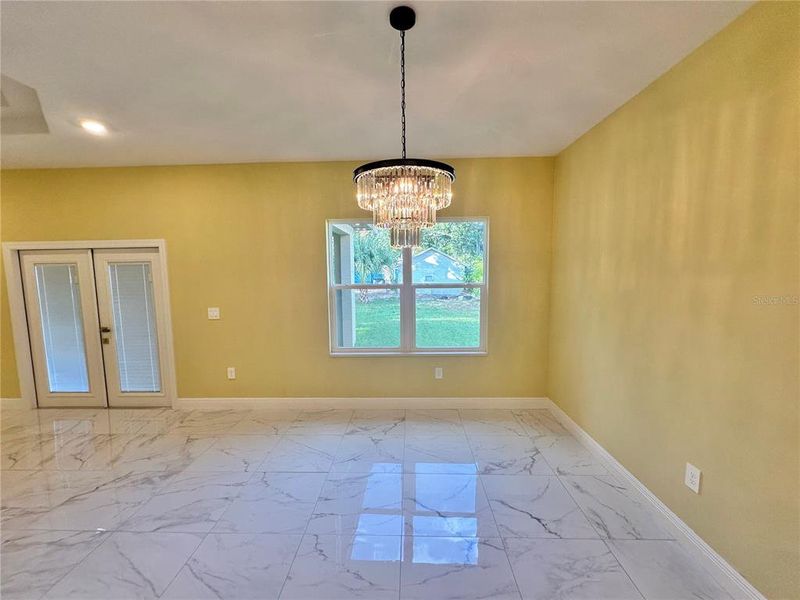 Spacious, unfurnished interior of a new home in , Lake Wales (Image 18).
