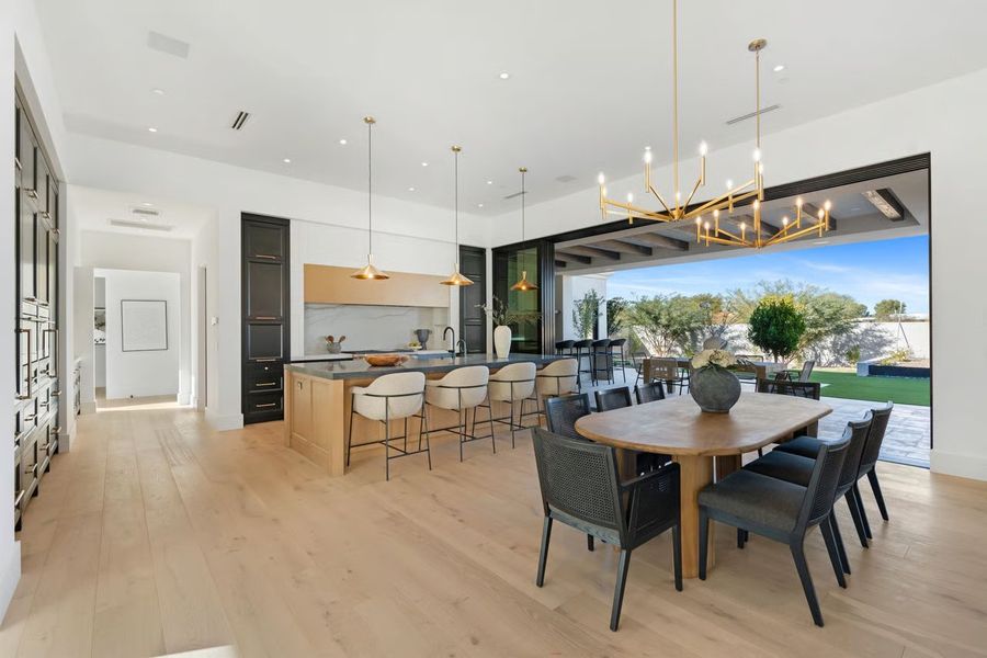 Representative furnished interior of a home built from the Hummingbird by BedBrock Developers in Bird Street Estates, Paradise Valley (Image 21). Representative furnished interior of a home built from the Hummingbird by BedBrock Developers in Bird Street Estates, Paradise Valley (Image 21).