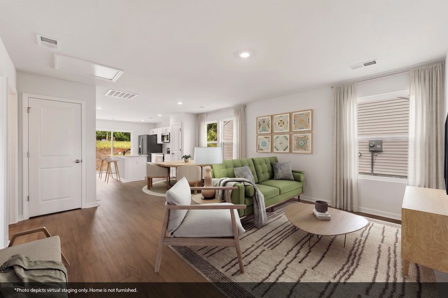 Furnished interior view inside a new home in Evergreen, Spartanburg (Image 7).