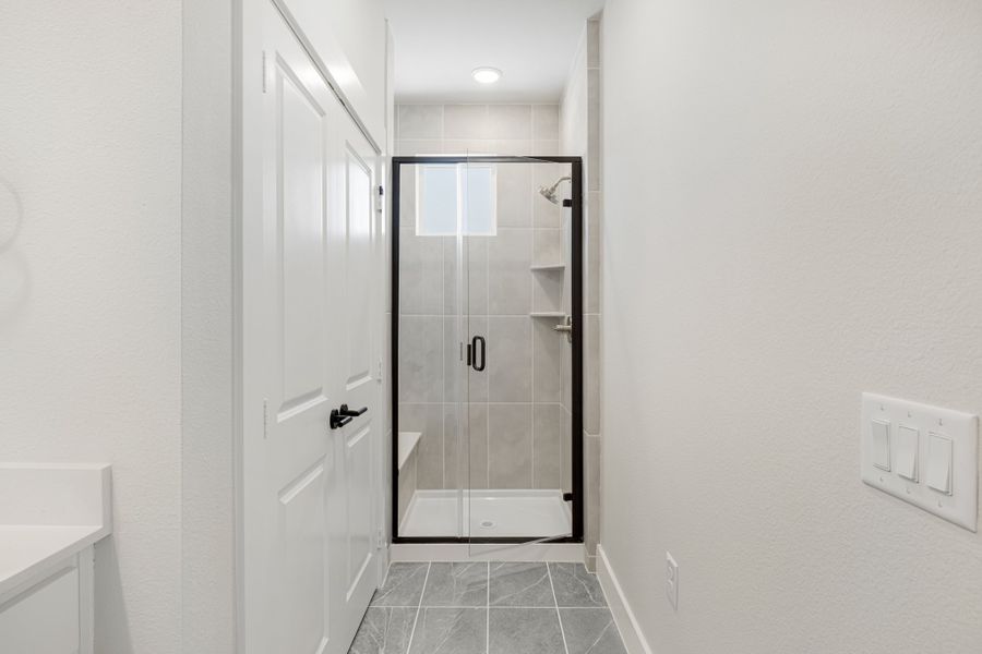 Furnished interior view inside a new home in Willow Grove Townhomes, Melissa (Image 31).