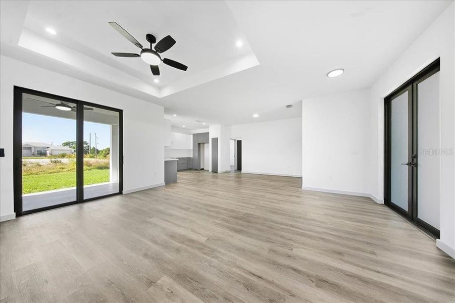 Spacious, unfurnished interior of a new home in , Lehigh Acres (Image 24).