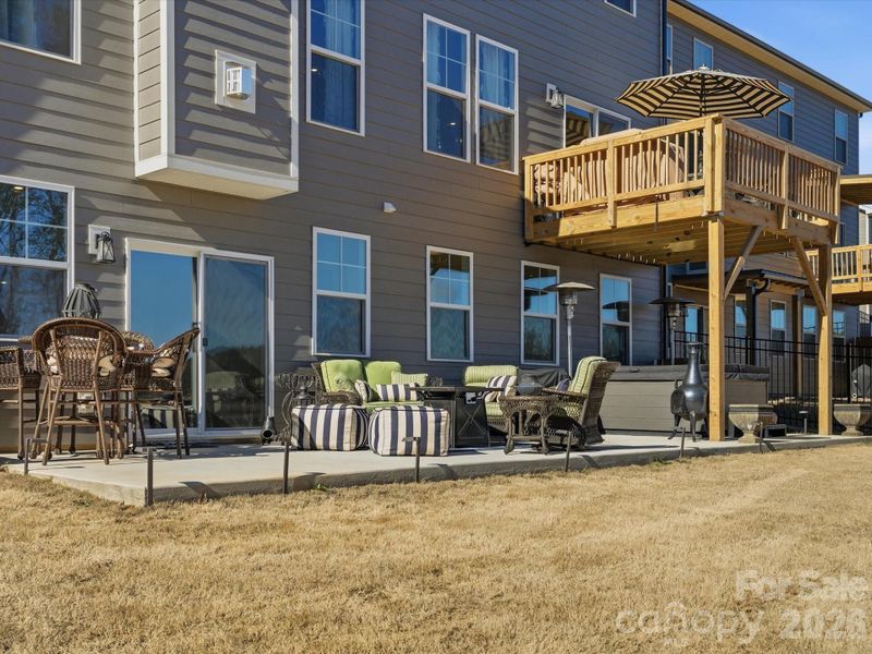 Exterior details and patio area of a home in , York (Image 21).