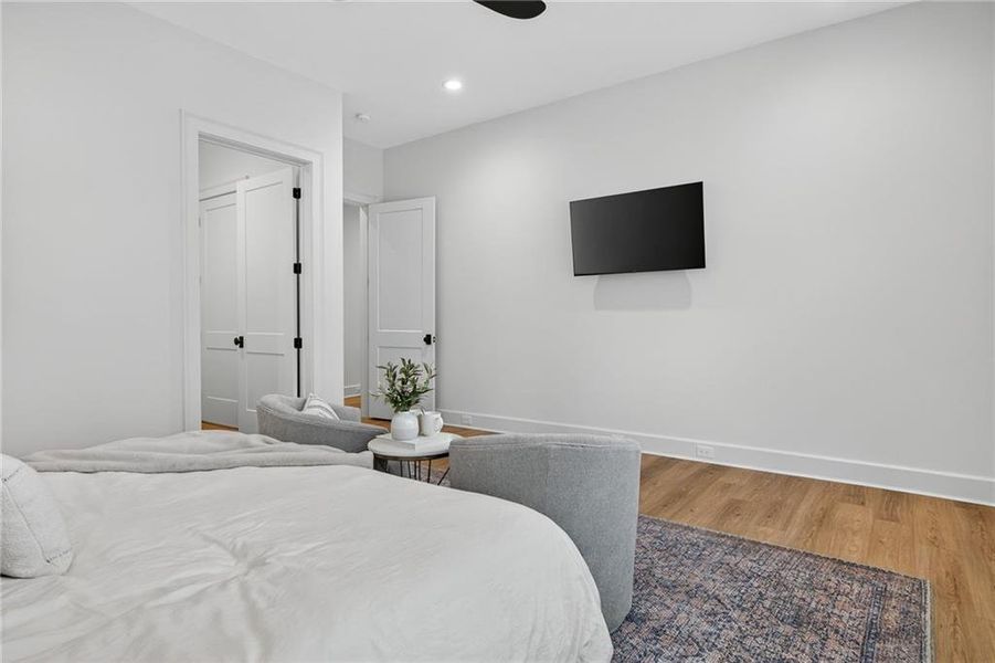 Furnished interior view inside a new home in , Alpharetta (Image 51). Furnished interior view inside a new home in , Alpharetta (Image 51).