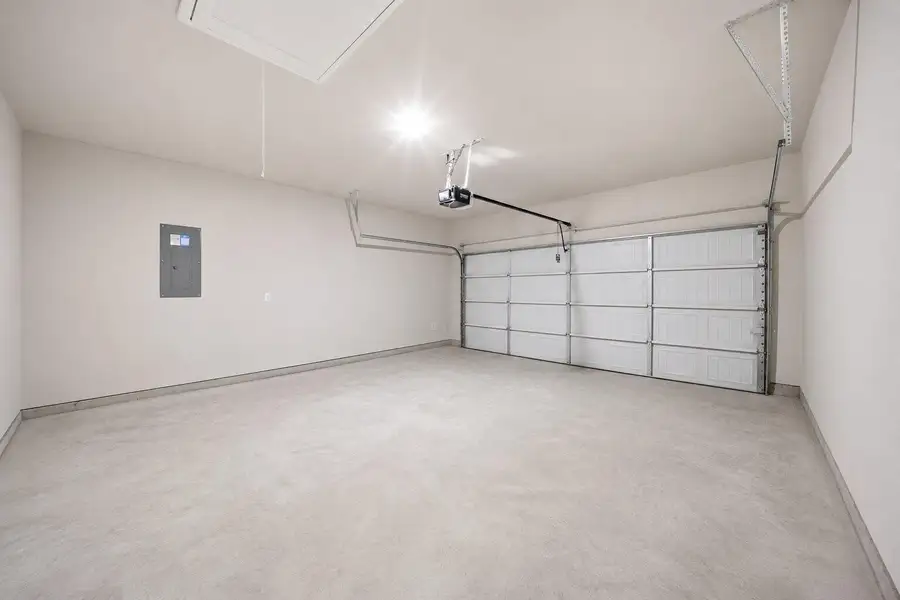 Garage Garage
