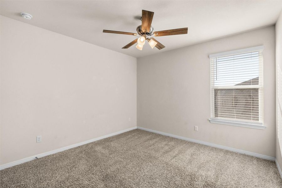 Spacious, unfurnished interior of a new home in Butler Farms - Reserve Collection, Liberty Hill (Image 27).