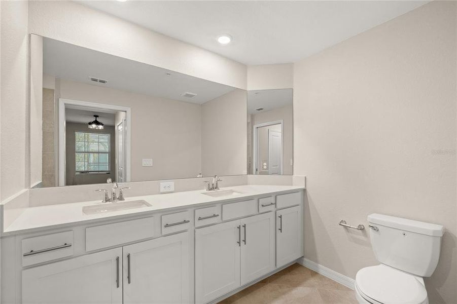 Furnished interior view inside a new home in Calusa Country Club, Lakewood Ranch (Image 15).