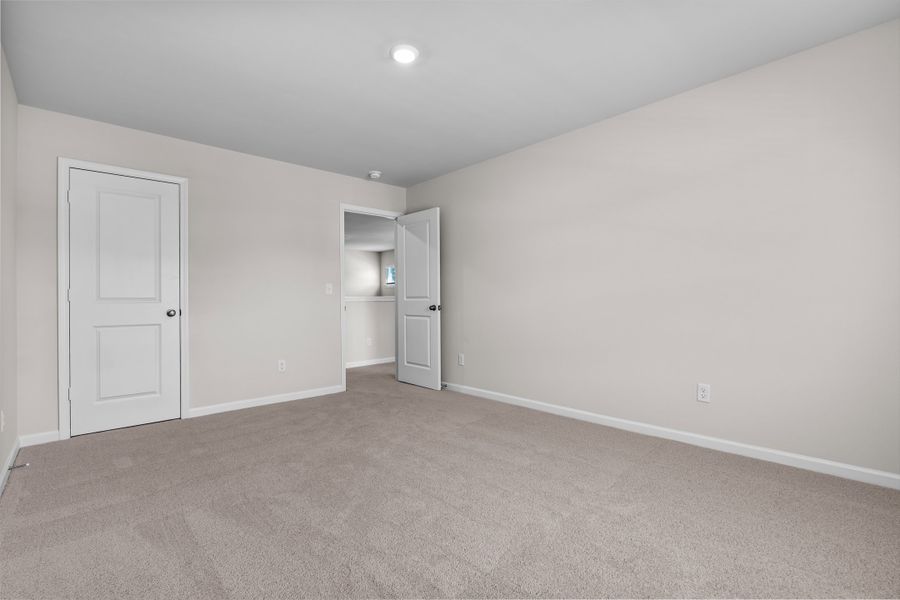 Representative unfurnished interior of a home built from the Birch A by McGuinn Homes in Reserves at Mill Creek, Columbia (Image 38).