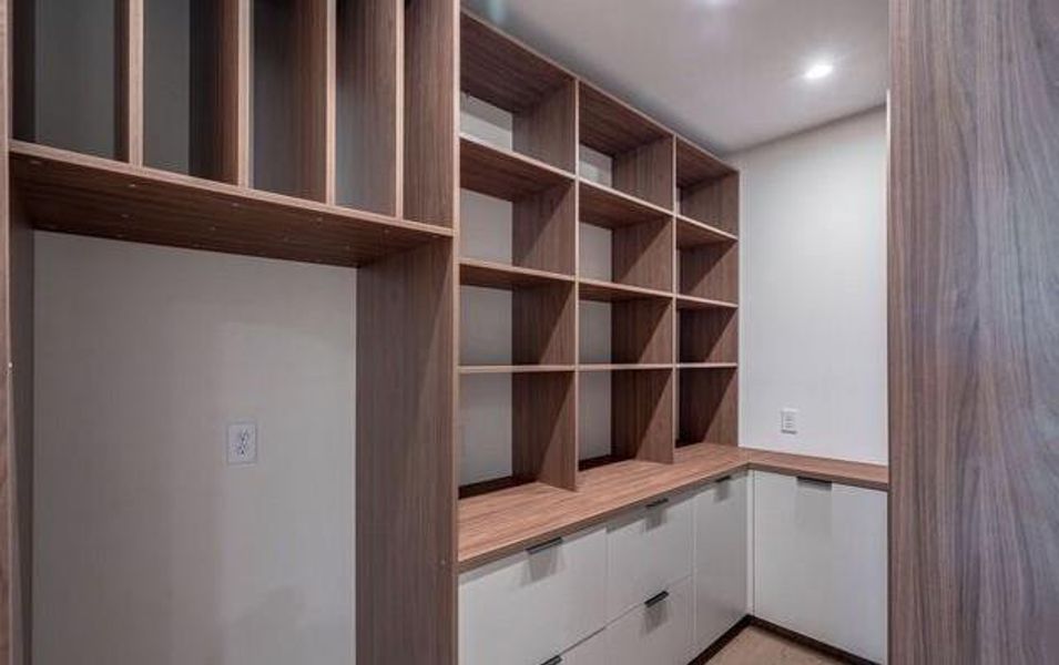 Image 131 of a home in .