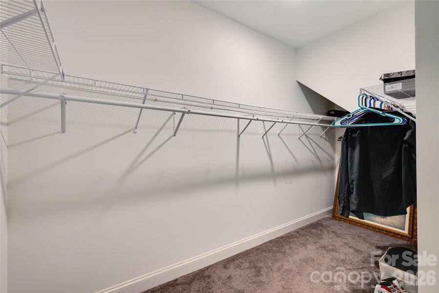 Spacious, unfurnished interior of a new home in , Bostic (Image 22).