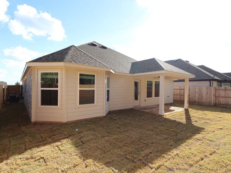 Exterior details and patio area of a home in Sorella, Tomball (Image 2).