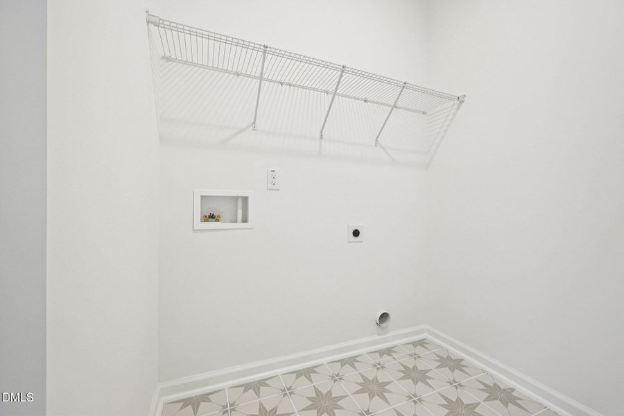 26-web-or-mls-Darius Ln-S0402-026