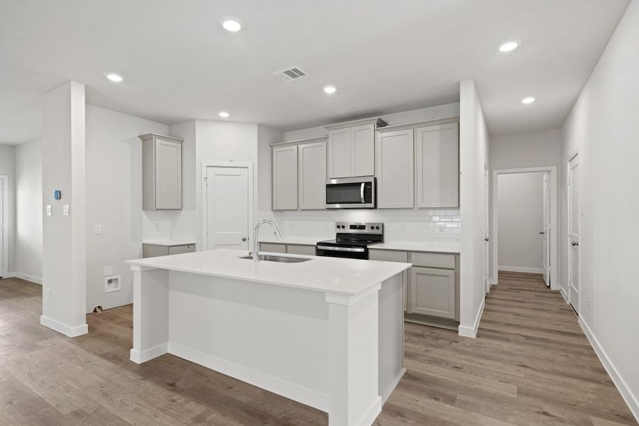 Furnished interior view inside a new home in Reveille Estates, Bryan (Image 6). Furnished interior view inside a new home in Reveille Estates, Bryan (Image 6).