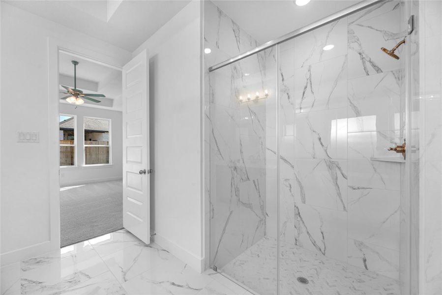 Representative image. Features, specifications, selections and colors may vary. Representative image. Features, specifications, selections and colors may vary.