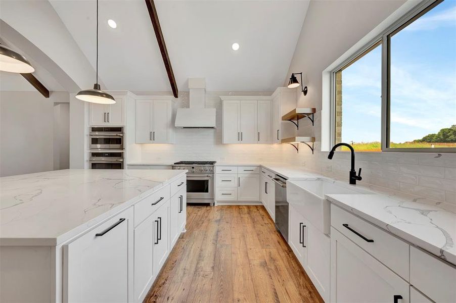 Furnished interior view inside a new home in Elevon, Lavon (Image 10).