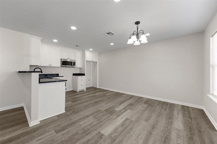 Spacious, unfurnished interior of a new home in , Waco (Image 12).