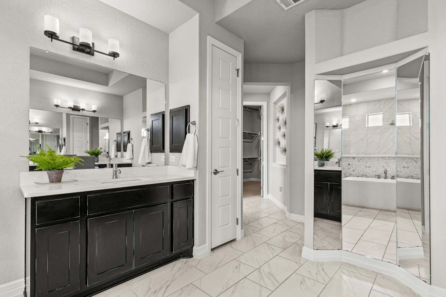 Representative furnished interior of a home built from the The Summerlin A by Davidson Homes LLC in Potranco Oaks, Castroville (Image 27).