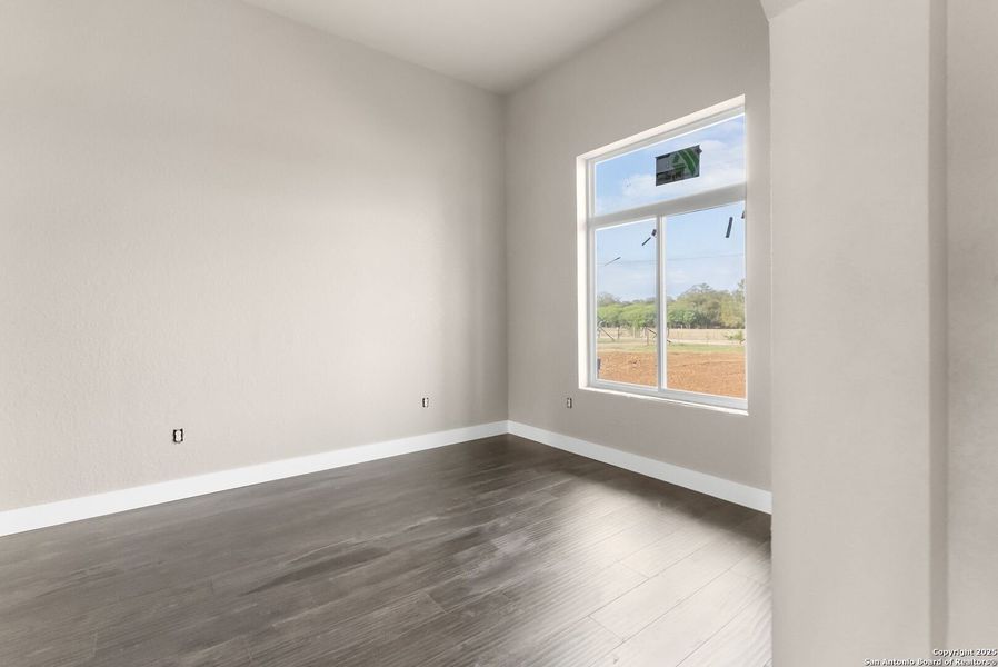 Spacious, unfurnished interior of a new home in , Adkins (Image 7).
