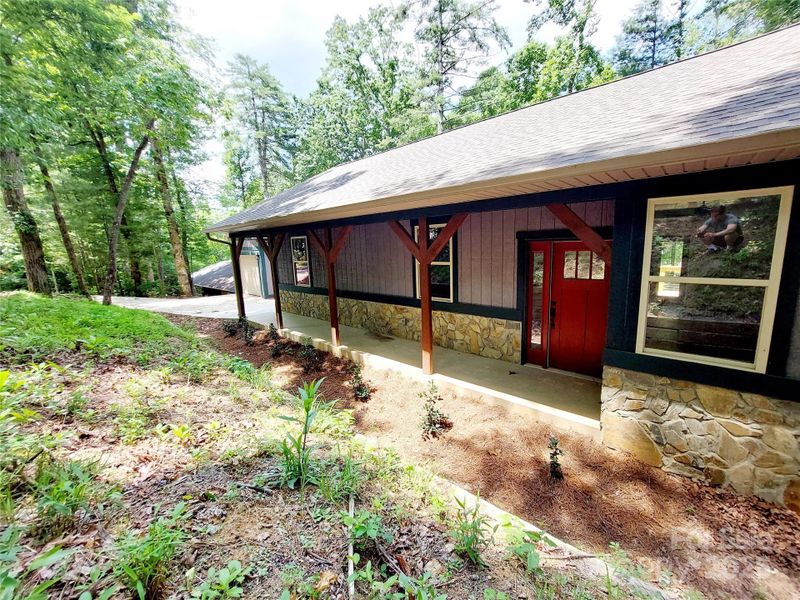Exterior details and patio area of a home in , Hendersonville (Image 20).