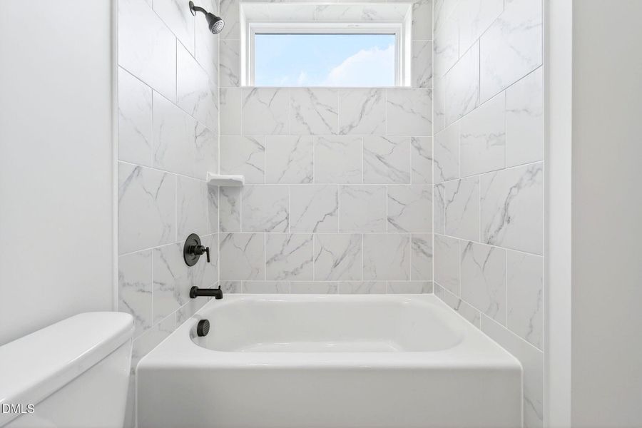 47-web-or-mls-7825 Penny Rd (46 of 70) 47-web-or-mls-7825 Penny Rd (46 of 70)