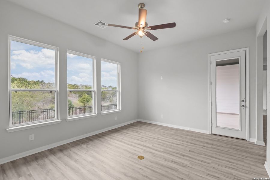Spacious, unfurnished interior of a new home in Homestead, Schertz (Image 20). Spacious, unfurnished interior of a new home in Homestead, Schertz (Image 20).