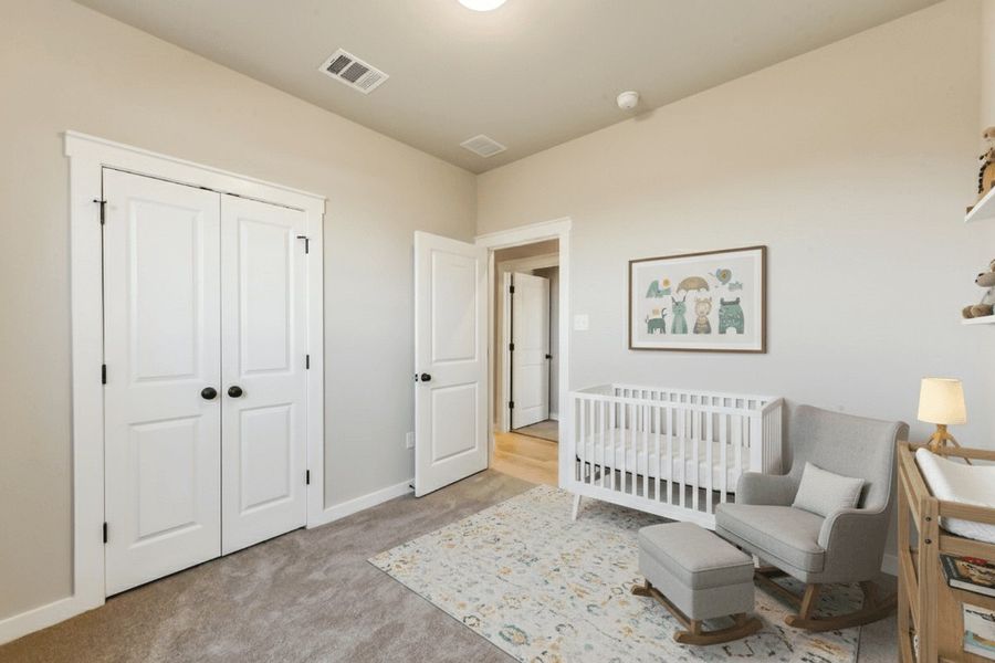 Photo of Similar Plan - Idlewood II H Photo of Similar Plan - Idlewood II H