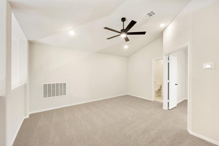 Spacious, unfurnished interior of a new home in Woodstone, Providence Village (Image 18). Spacious, unfurnished interior of a new home in Woodstone, Providence Village (Image 18).