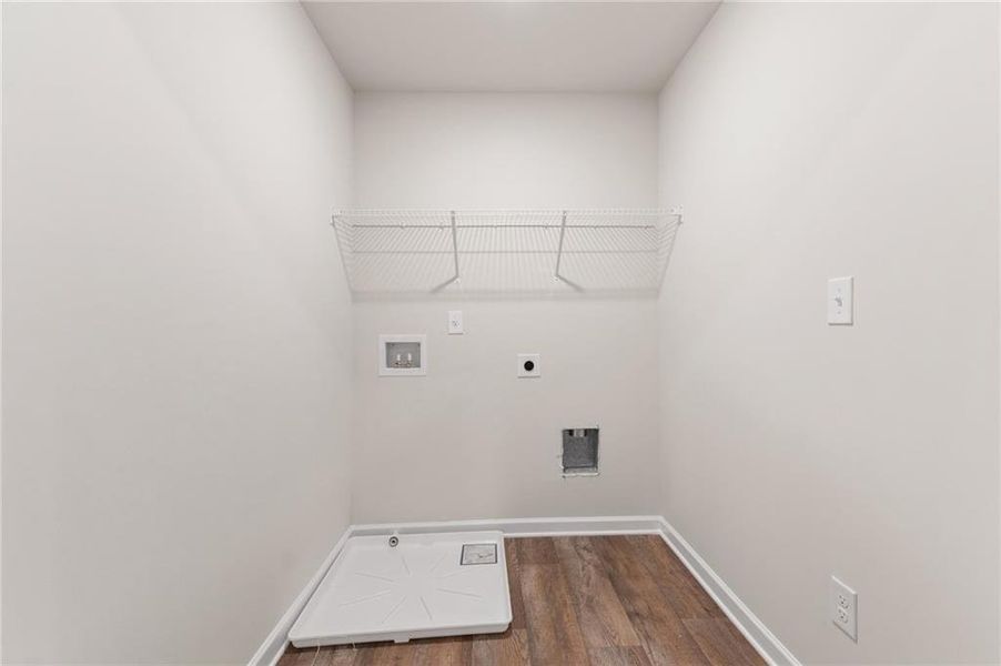 Spacious, unfurnished interior of a new home in Carolina, Palmetto (Image 22). Spacious, unfurnished interior of a new home in Carolina, Palmetto (Image 22).