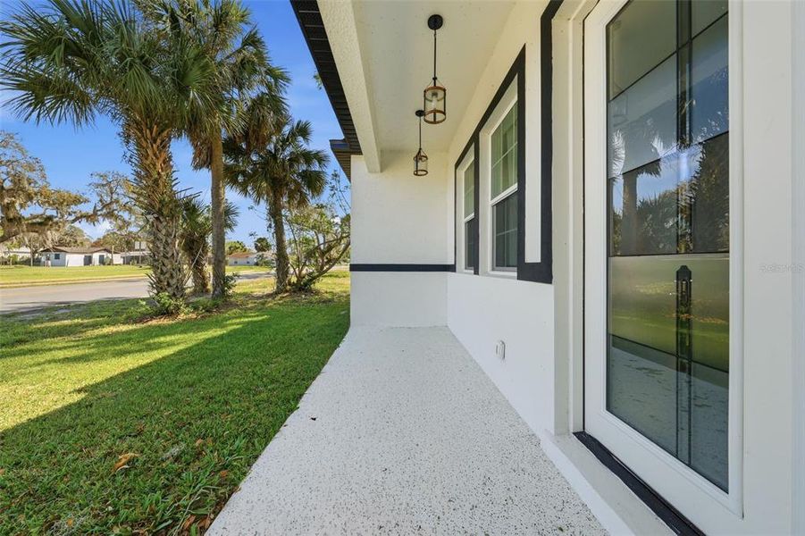 Exterior details and patio area of a home in , Eustis (Image 20).