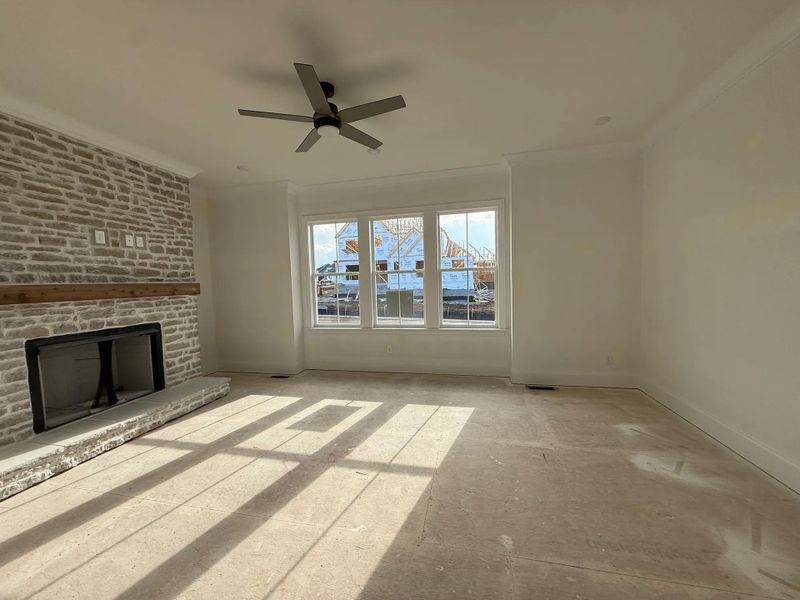 The Dresden D Hearth Room