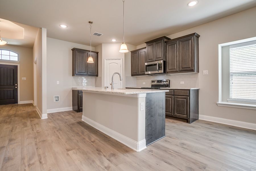 kitchen kitchen