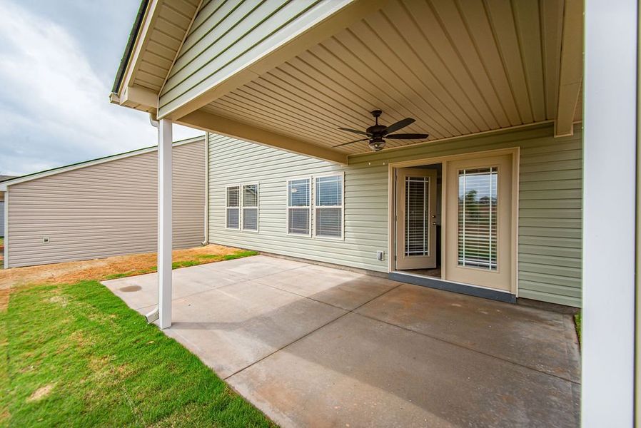 Representative exterior details of a home built from the Reynolds by Enchanted Homes in Arcadia Village, Spartanburg (Image 26).