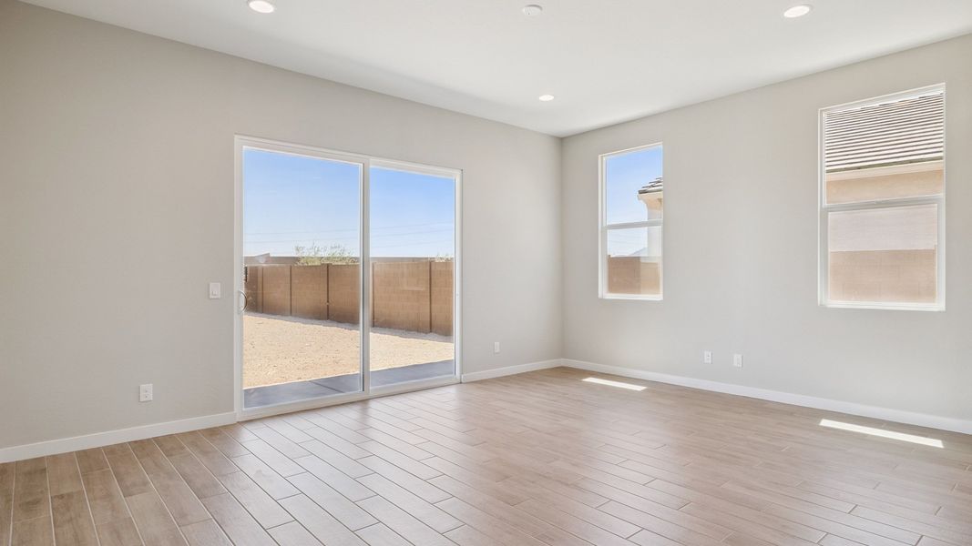Spacious, unfurnished interior of a new home in Upper Canyon, Phoenix (Image 19).