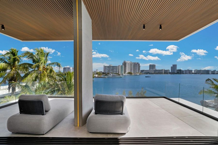 Exterior details and patio area of a home in , Miami Beach (Image 28).