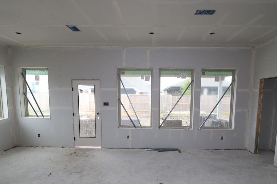 Spacious, unfurnished interior of a new home in Meridiana 55' Homesites, Manvel (Image 24).