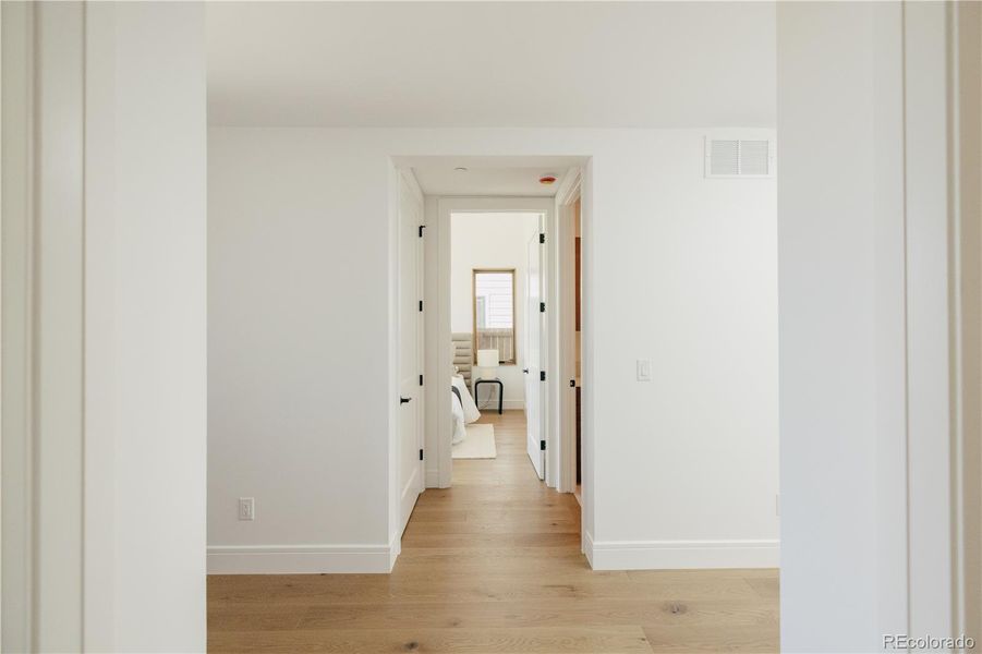 Image 43 of a home in .