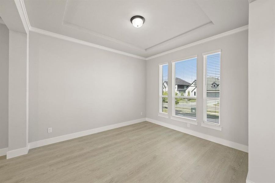 Spacious, unfurnished interior of a new home in Birdsong, Mansfield (Image 17).