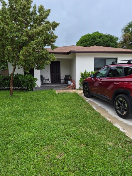 Exterior details and patio area of a home in , Delray Beach (Image 23). Exterior details and patio area of a home in , Delray Beach (Image 23).