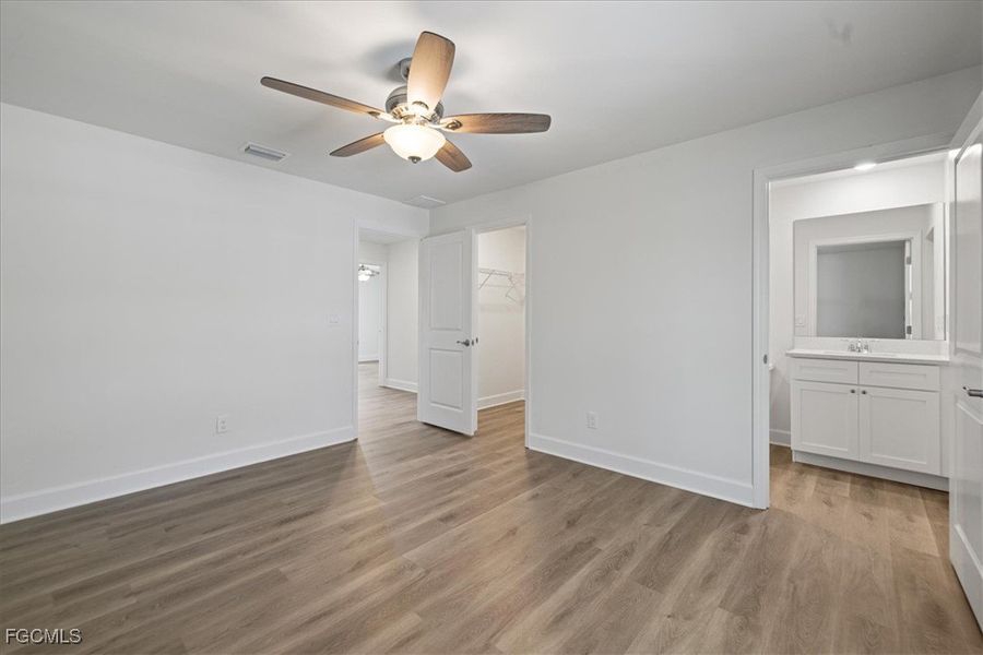 Spacious, unfurnished interior of a new home in Cape Coral, Cape Coral (Image 28). Spacious, unfurnished interior of a new home in Cape Coral, Cape Coral (Image 28).