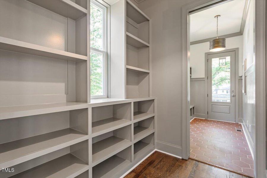 28-3302.5 Hall Place [2153293]_28