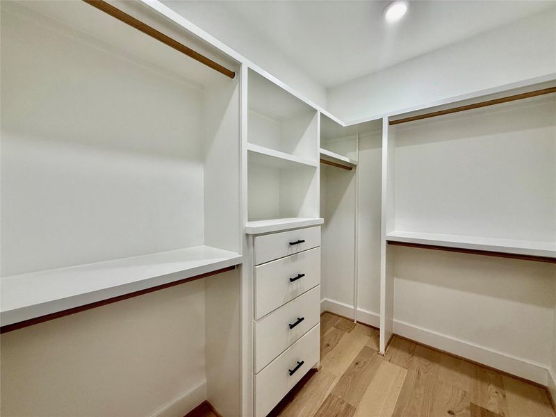 Image 31 of a home in .