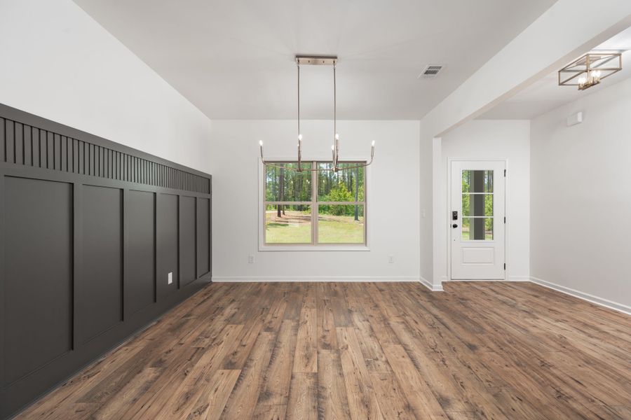 Spacious, unfurnished interior of a new home in Stewart Estates, Meansville (Image 19).