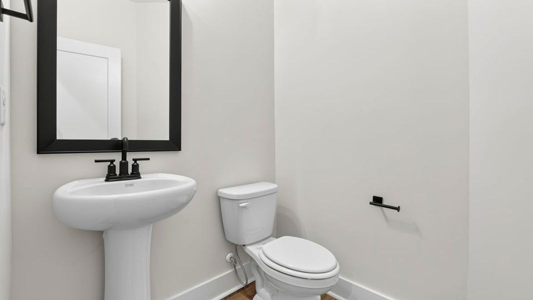 Furnished interior view inside a new home in Campbell Ridge, Piedmont (Image 9).
