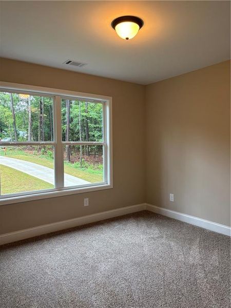 Spacious, unfurnished interior of a new home in , Monticello (Image 6).