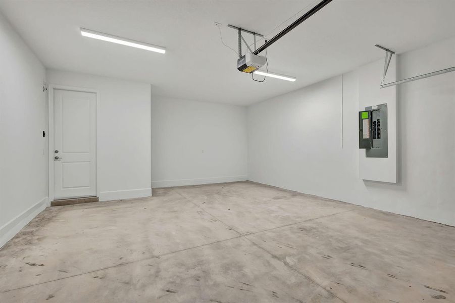 Garage Garage